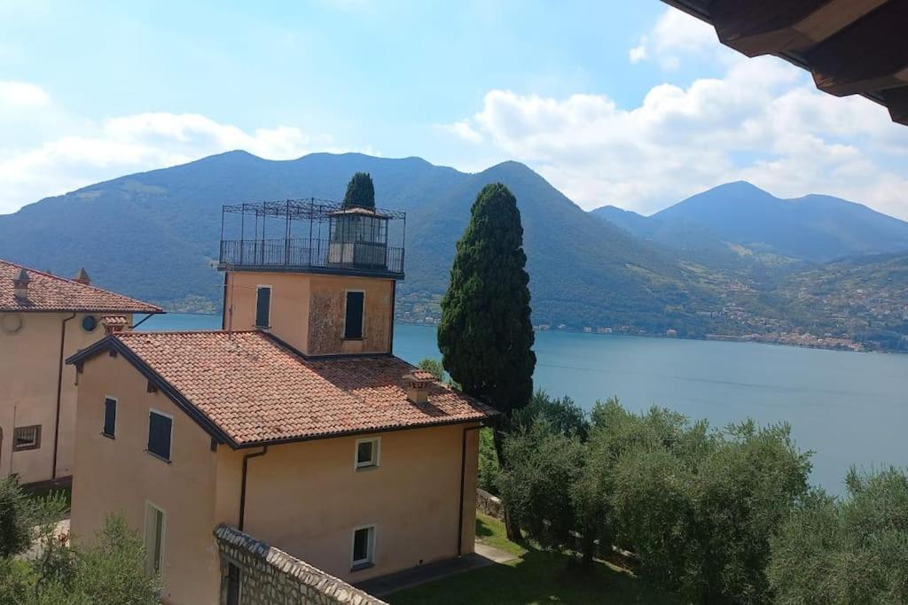 La Corte Del Cigno Monte Isola Eksteriør bilde